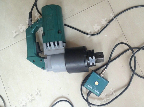 扭剪型電動扳手