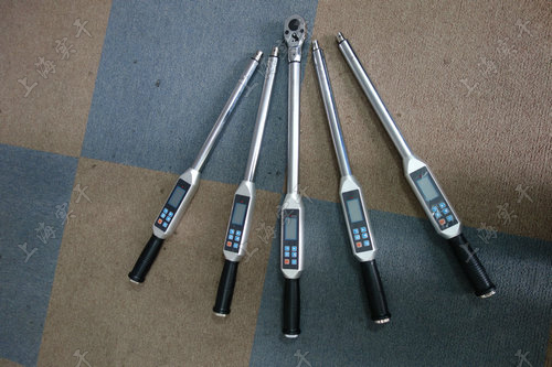 數(shù)顯扭力扳手