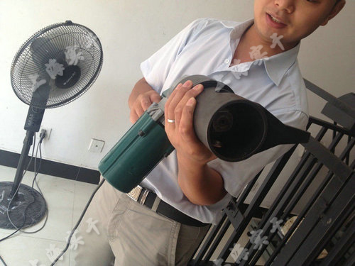 電動扭力扳手圖片